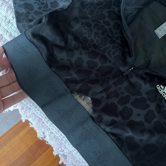 Adidas crop top - Picture 5 of 7